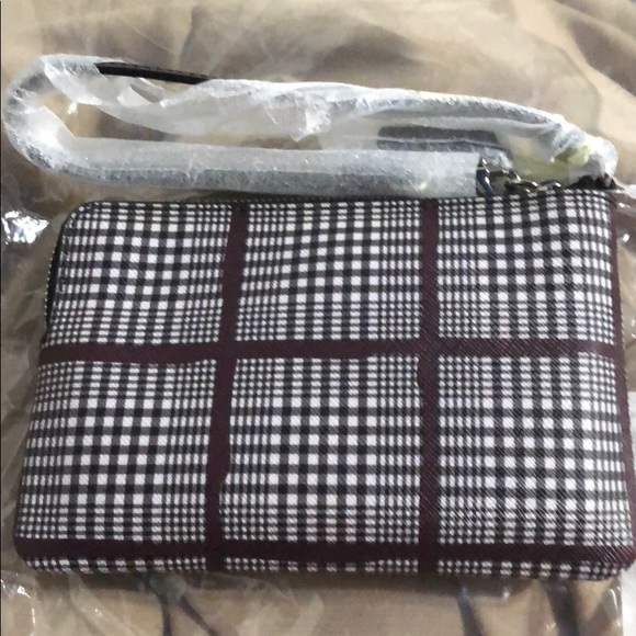 Coach Wristlet - Picture 8 of 8